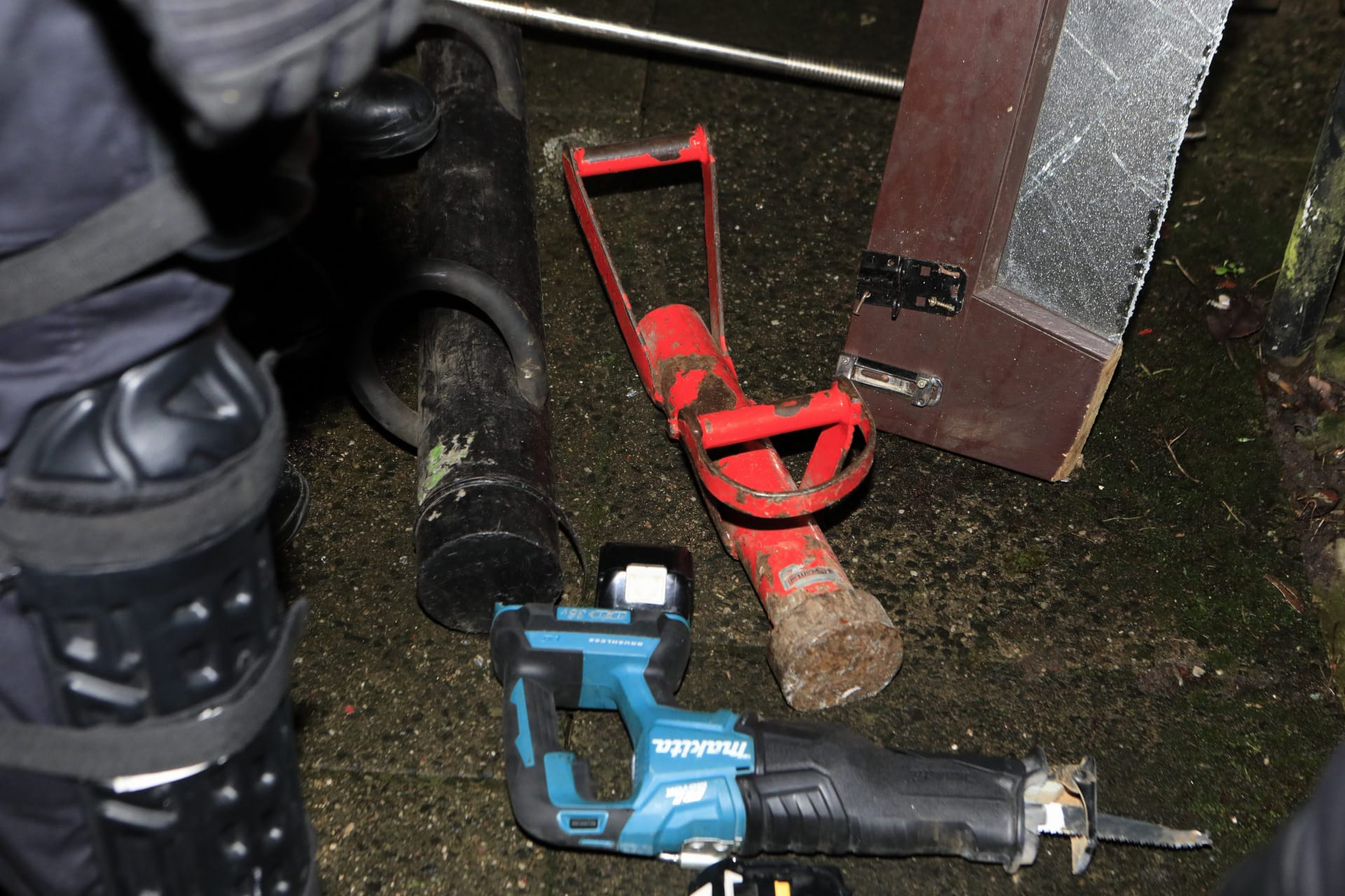 Oldham Drive Warrant 06.jpg