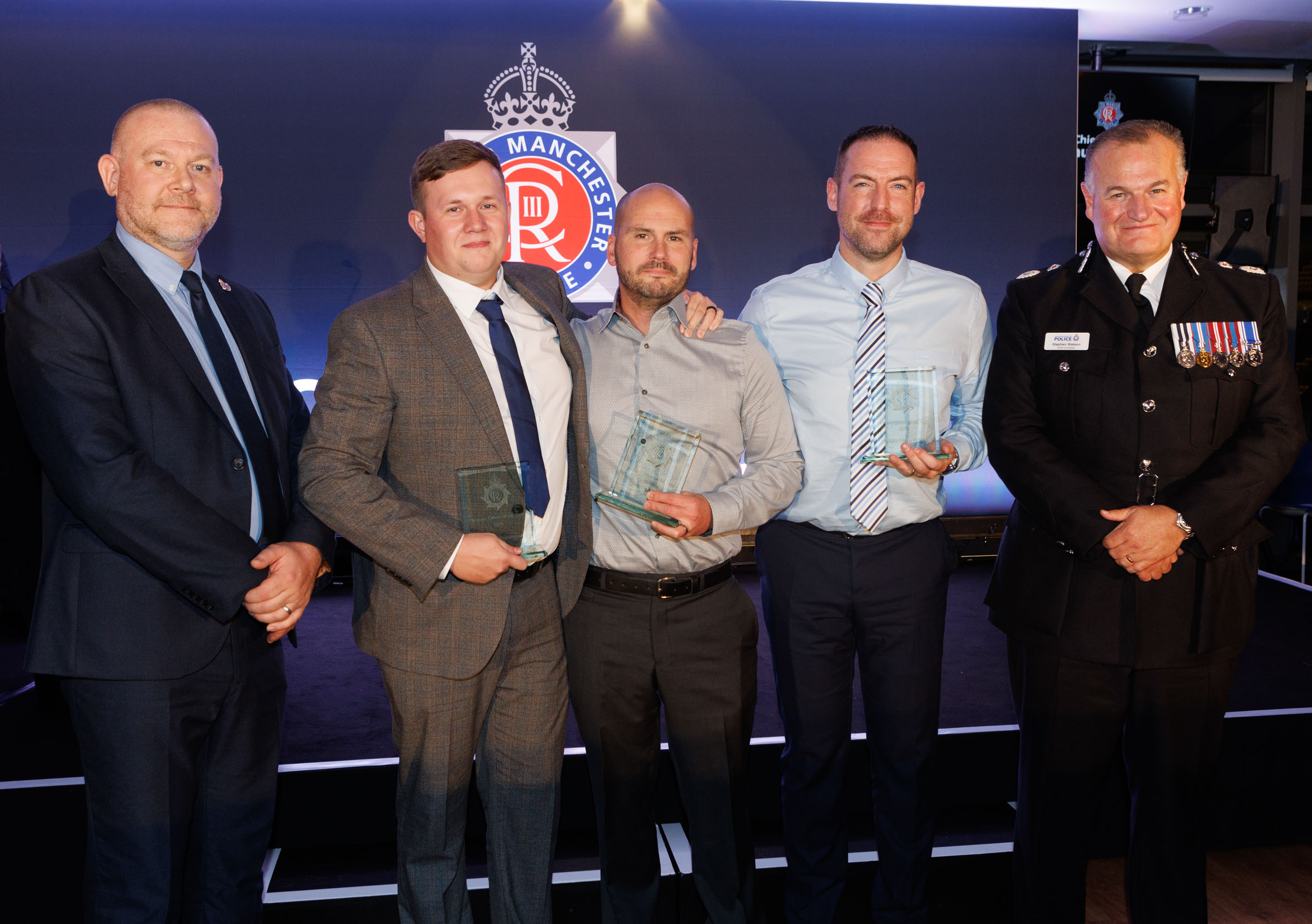 PS Ansell jumped to the defence of his fellow Sergeant before being stabbed in the neck.