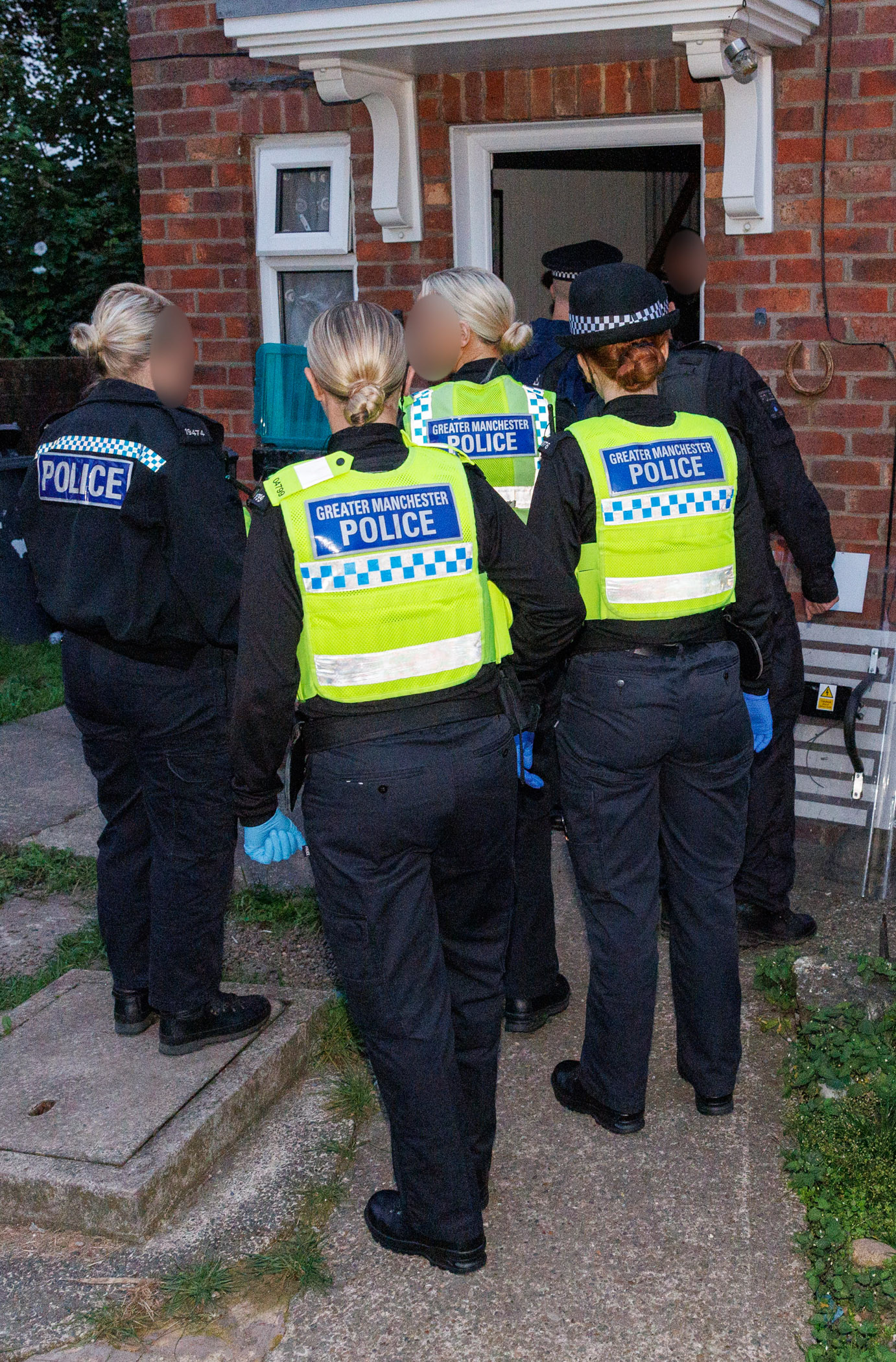 Wigan officers on Challenger warrant