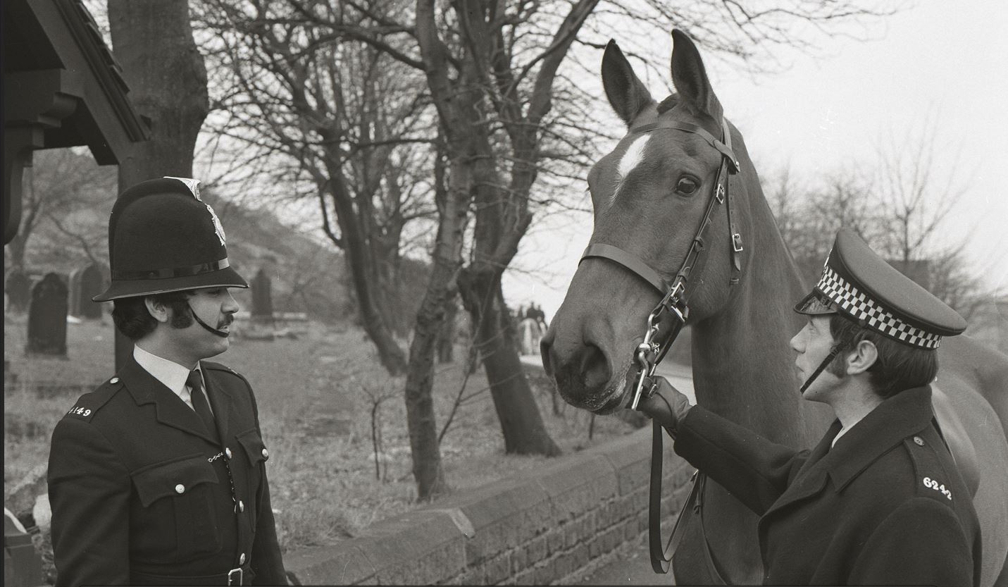 Mo with mounted unit 2