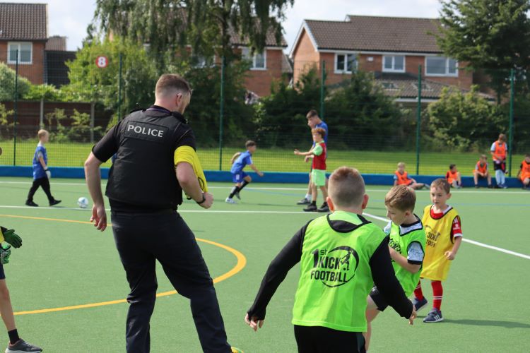 Police officer with some kids